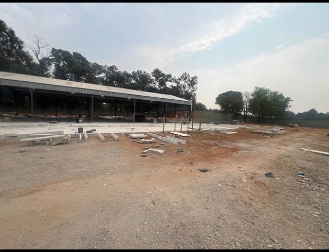 22,350M² VACANT LAND FOR SALE IN VALLEY SETTLEMENTS AH